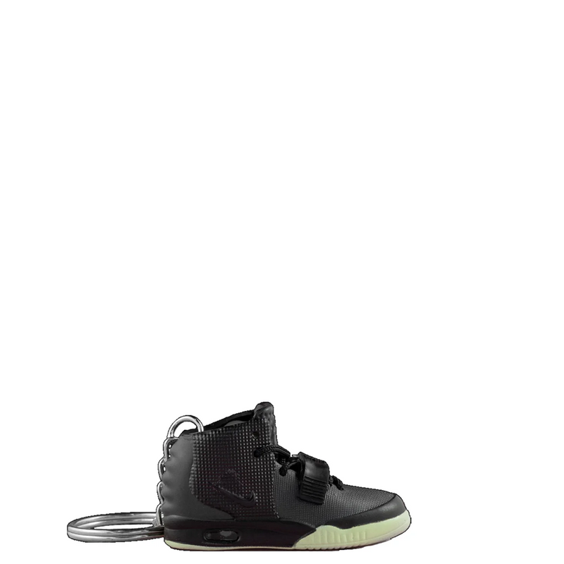 YEEZY SNEAKER KEYCHAIN BLACK
